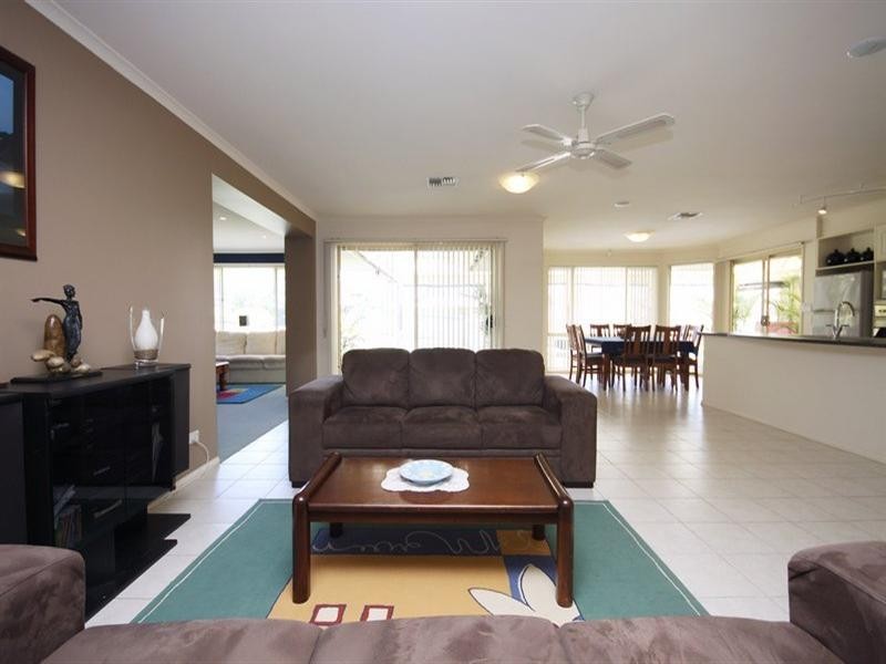 52 Pacific Boulevard, Hillbank SA 5112