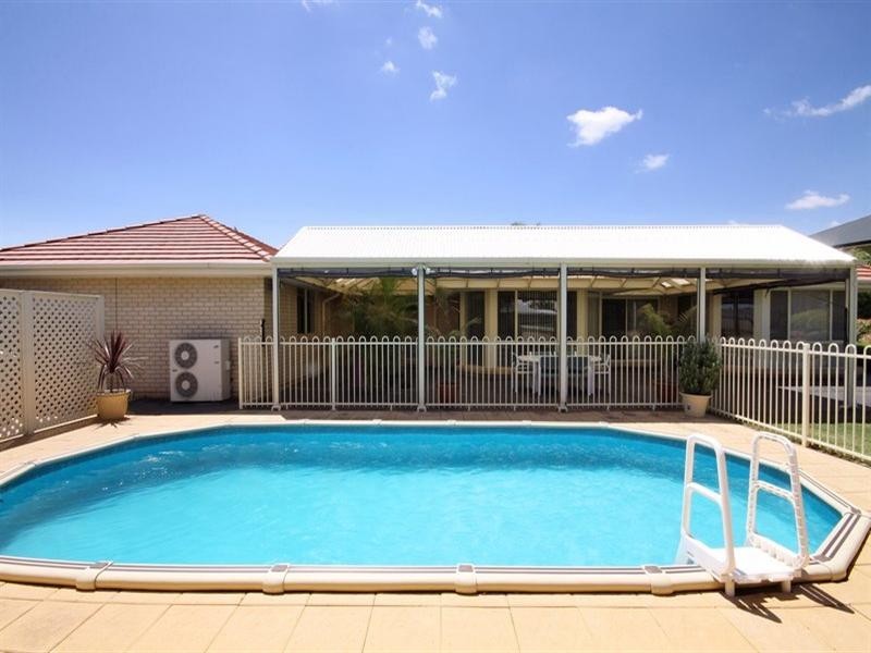 52 Pacific Boulevard, Hillbank SA 5112