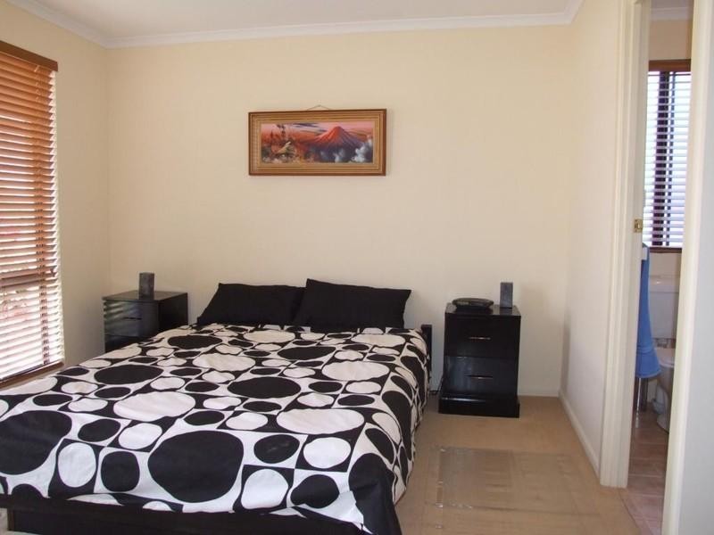 8 Queens Court, Blakeview SA 5114