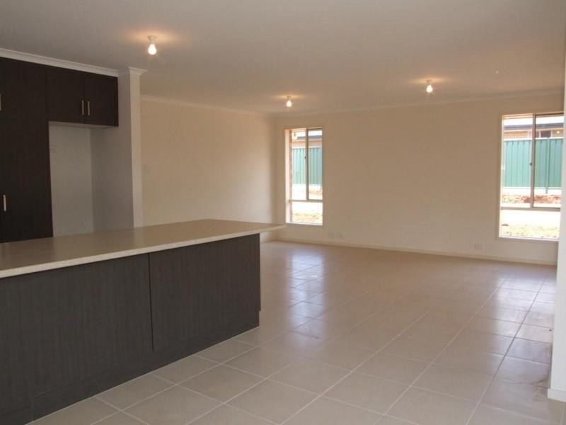75 Kingate Boulevard, Blakeview SA 5114