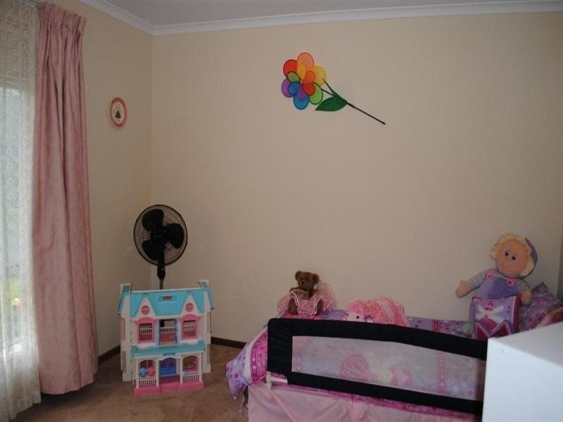 46 Pacific Boulevard, Hillbank SA 5112