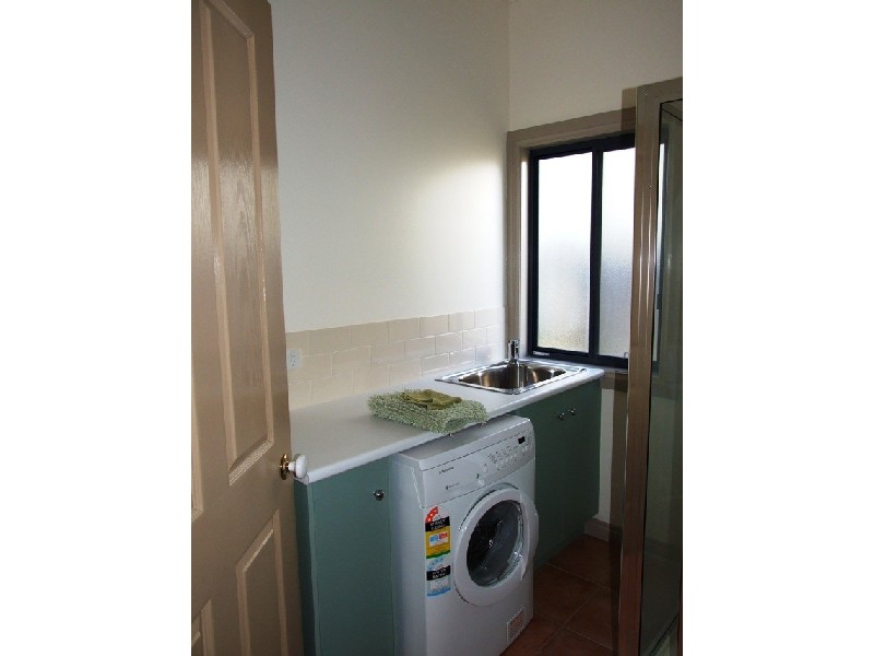 8 Lock Road, Rhyll VIC 3923