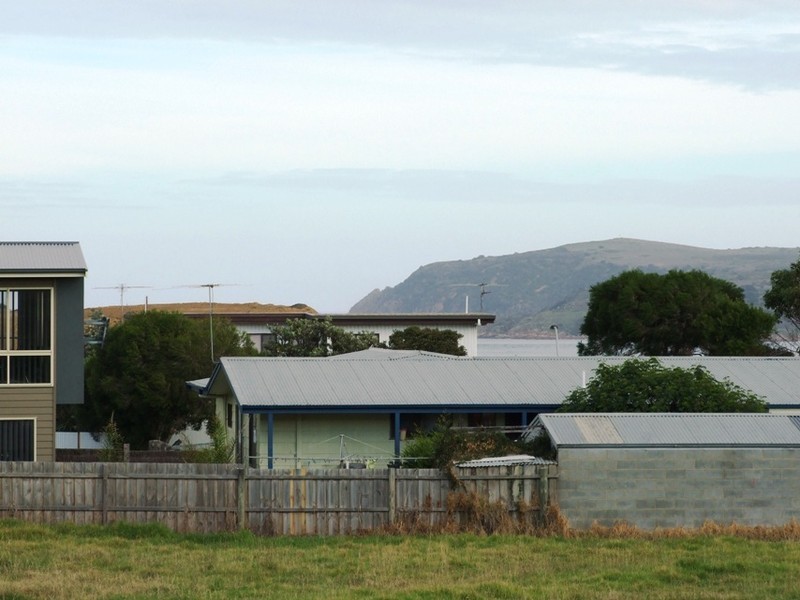 5 Haldor Place, San Remo VIC 3925