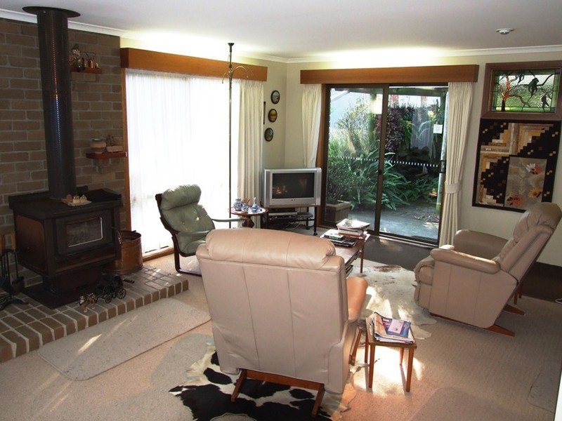 335 Coghlan Road, Silverleaves VIC 3922