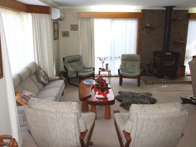 335 Coghlan Road, Silverleaves VIC 3922