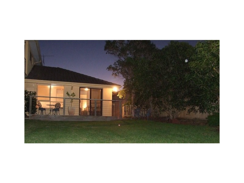 8a Beach Road, Rhyll VIC 3923