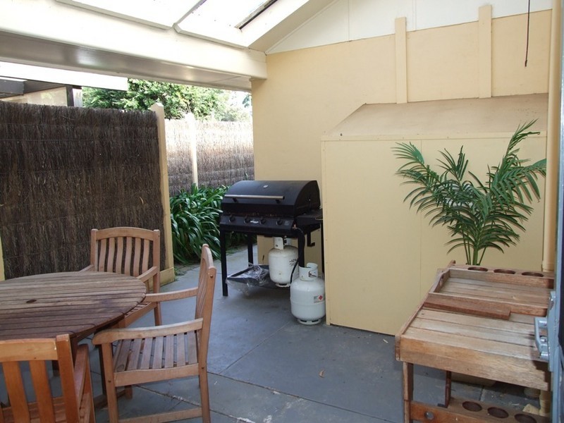 8a Beach Road, Rhyll VIC 3923