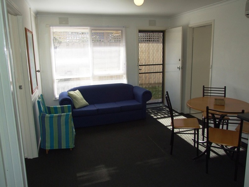 8a Beach Road, Rhyll VIC 3923