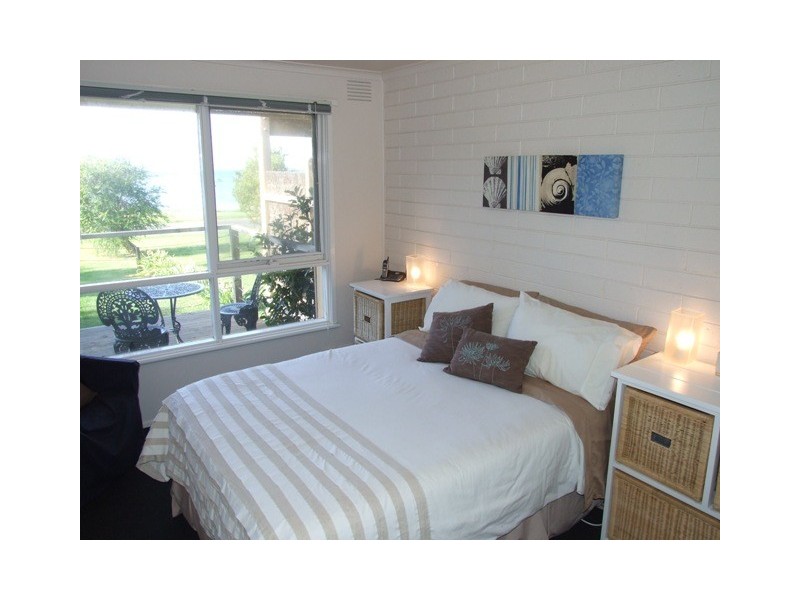 8a Beach Road, Rhyll VIC 3923