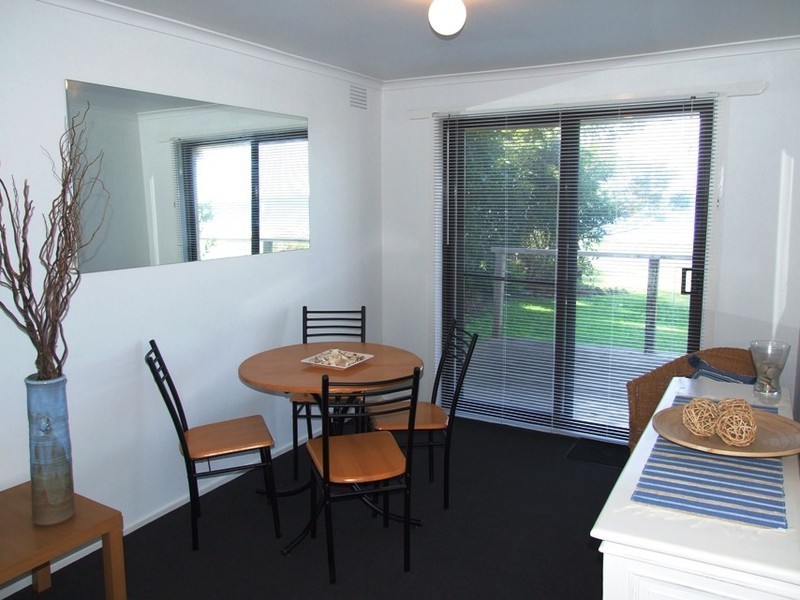 8a Beach Road, Rhyll VIC 3923