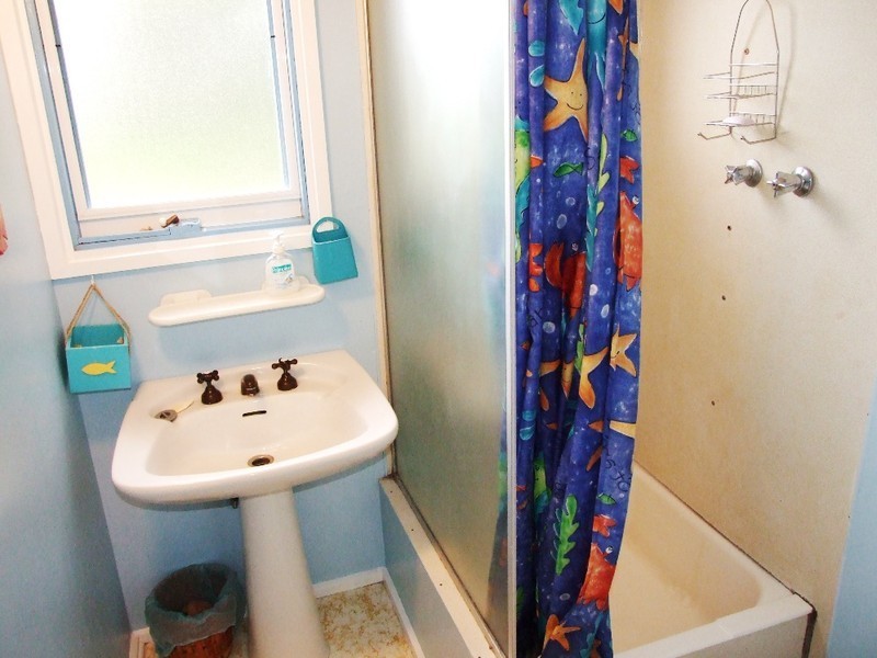 18 Hobsons Parade, Cowes VIC 3922