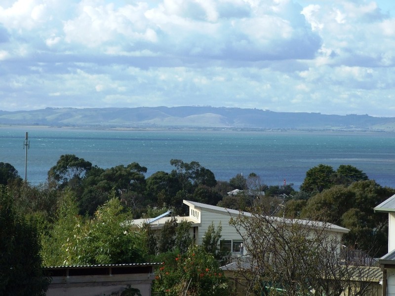 9 Wolfenden Street, Rhyll VIC 3923