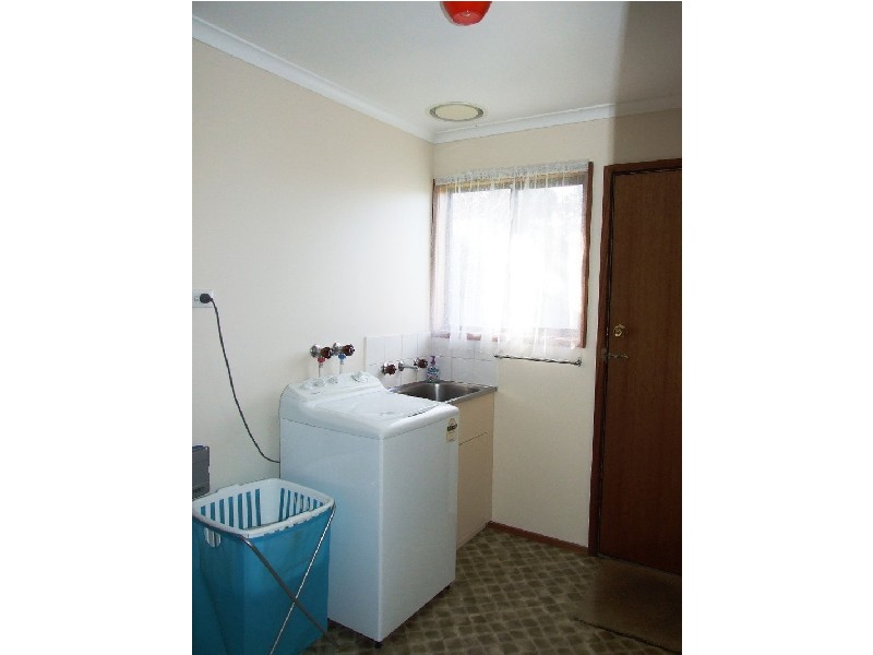 28 Hill Street, Sunderland Bay VIC 3922