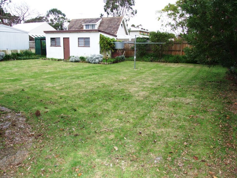 29 Beach Street, Cowes VIC 3922