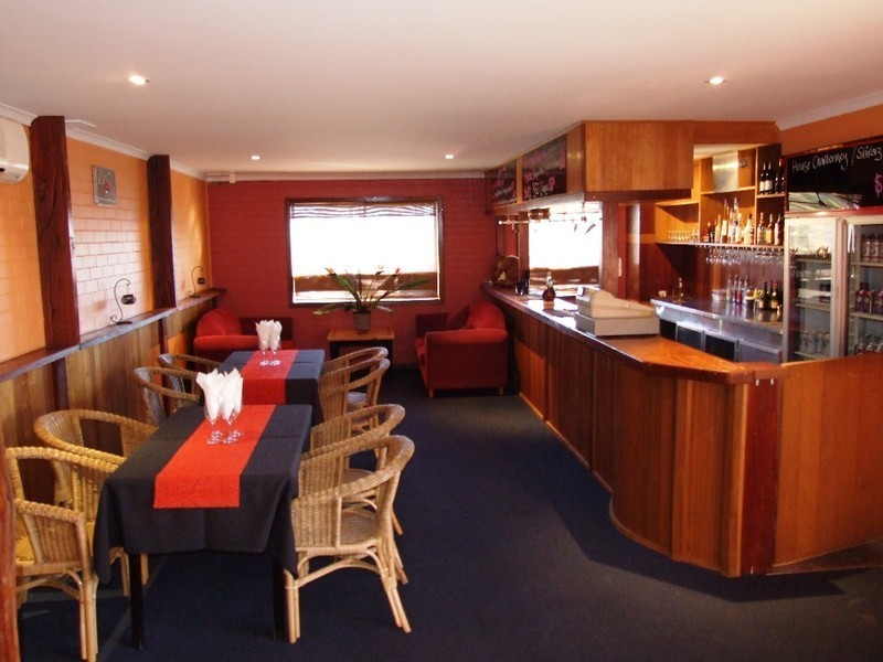 5 Thompson Avenue, Cowes VIC 3922