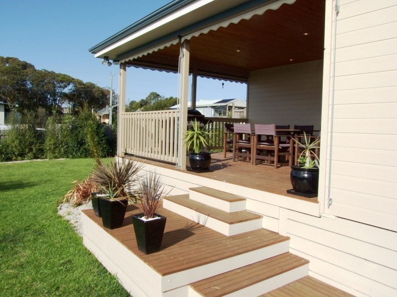 17 Norman Drive, Cowes VIC 3922