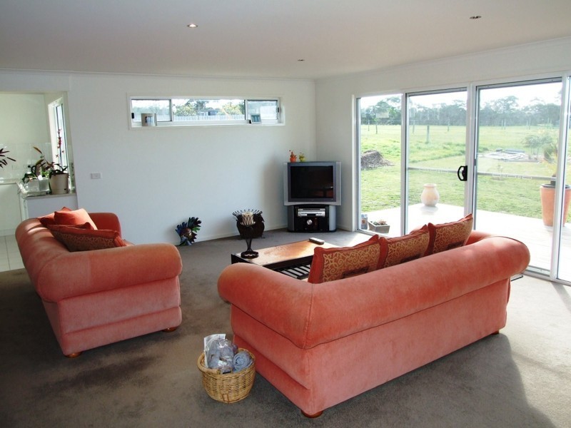 12 Anthony Court, Cowes VIC 3922