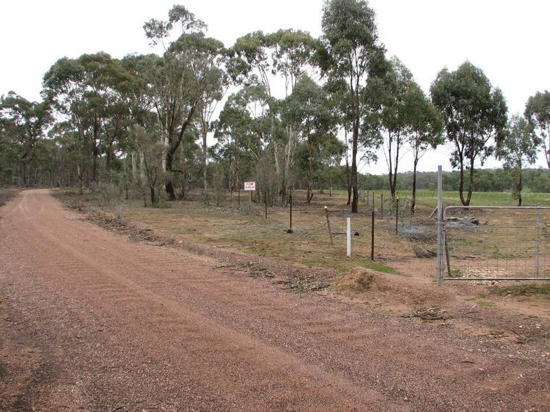 36 and 36a Shearing Shed Road, Carapooee VIC 3478