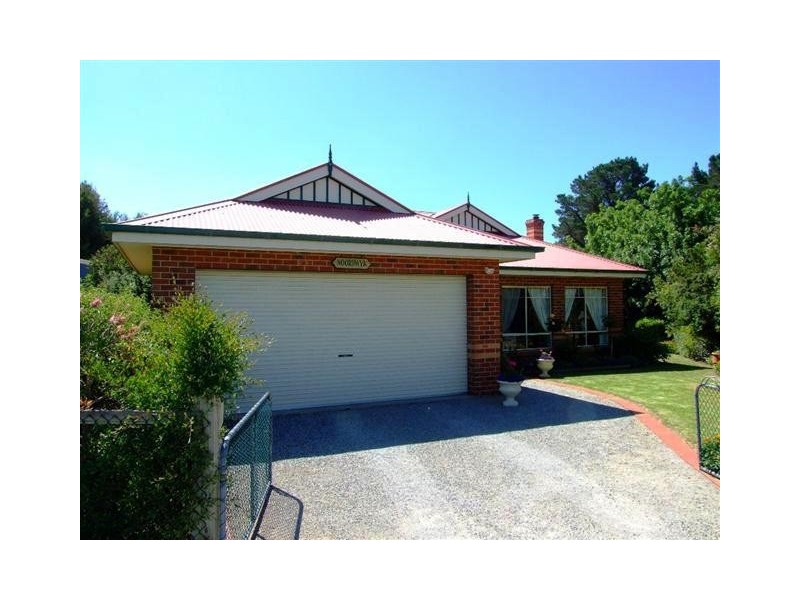 1 Honeyeater Drive, Silverleaves VIC 3922