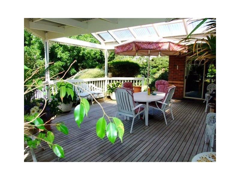 1 Honeyeater Drive, Silverleaves VIC 3922