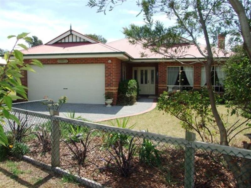 1 Honeyeater Drive, Silverleaves VIC 3922