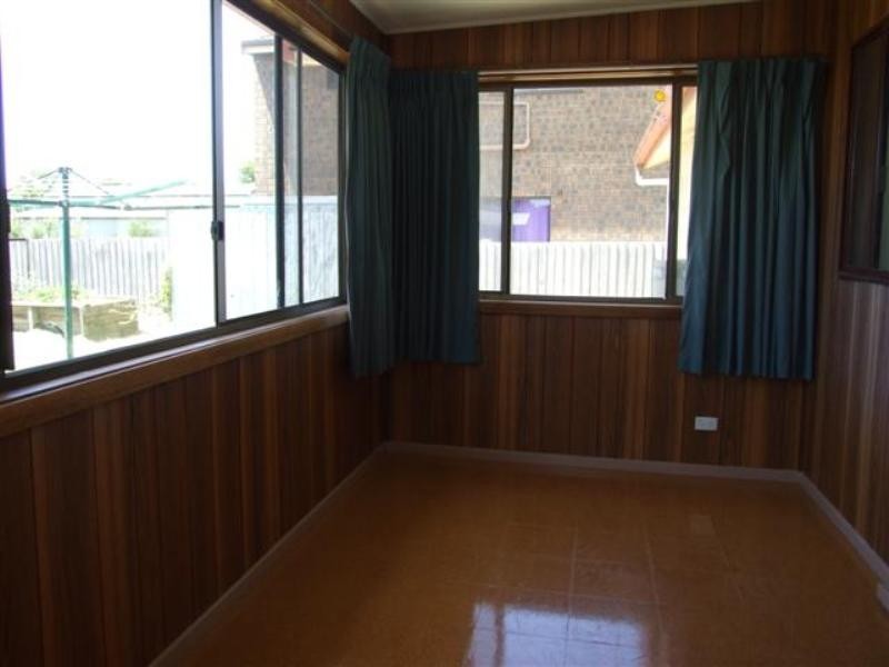 27 Phillip Island Road, Newhaven VIC 3925