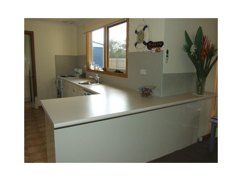 33 Phillip Island Road, Newhaven VIC 3925