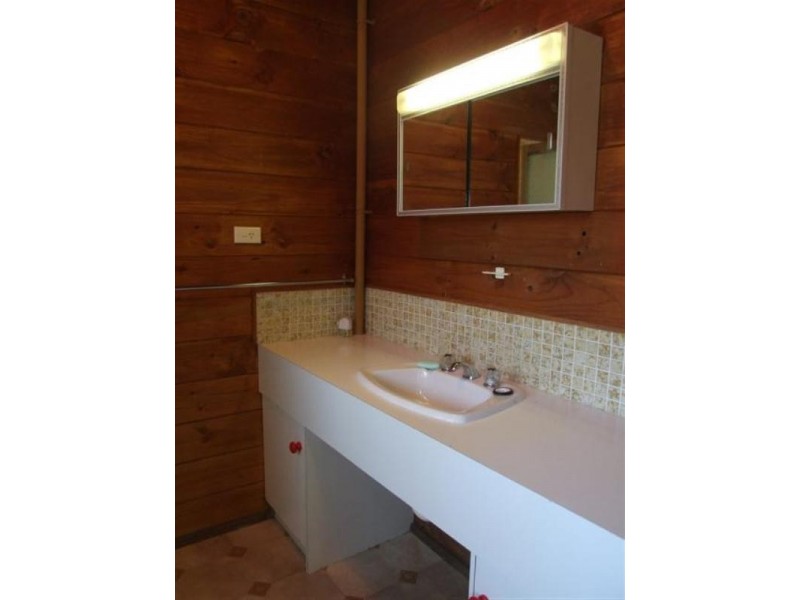 35 Phillip Island Road, Newhaven VIC 3925