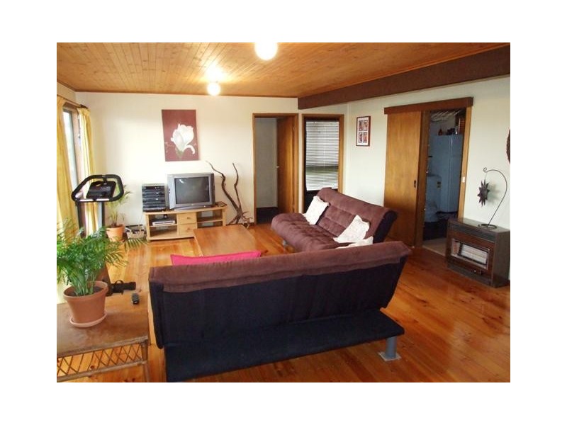 380 Settlement Road, Cowes VIC 3922