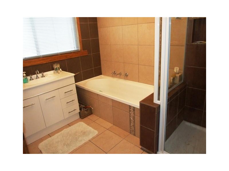 380 Settlement Road, Cowes VIC 3922