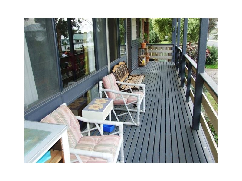 380 Settlement Road, Cowes VIC 3922