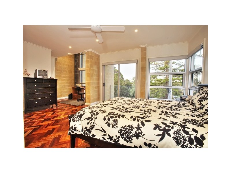 2/12 Steele Street, Cowes VIC 3922