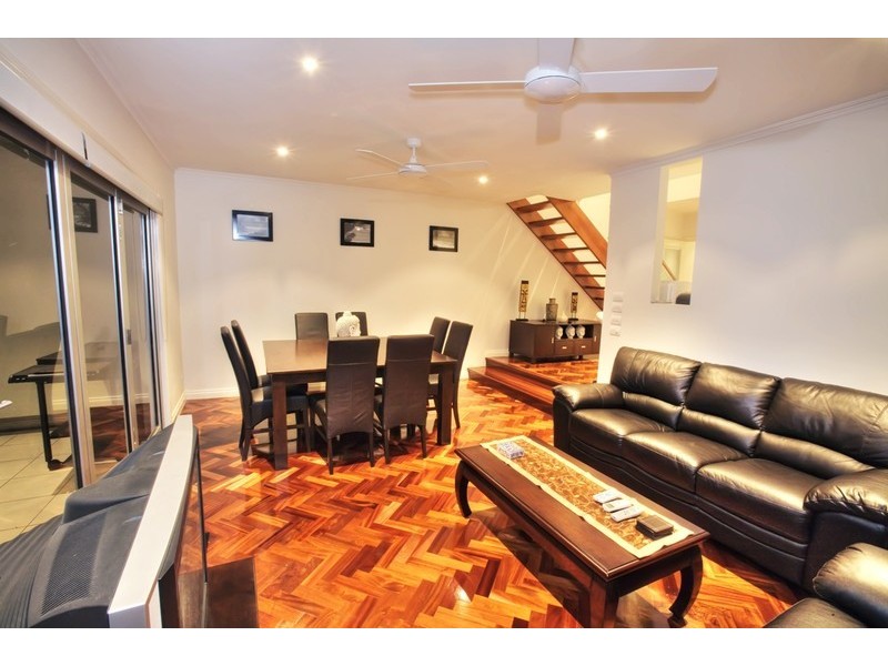 2/12 Steele Street, Cowes VIC 3922