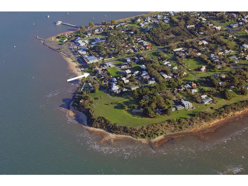 8a Beach Road, Rhyll VIC 3923