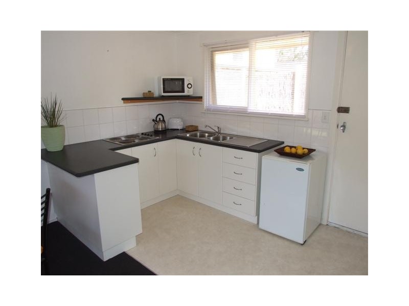 8a Beach Road, Rhyll VIC 3923