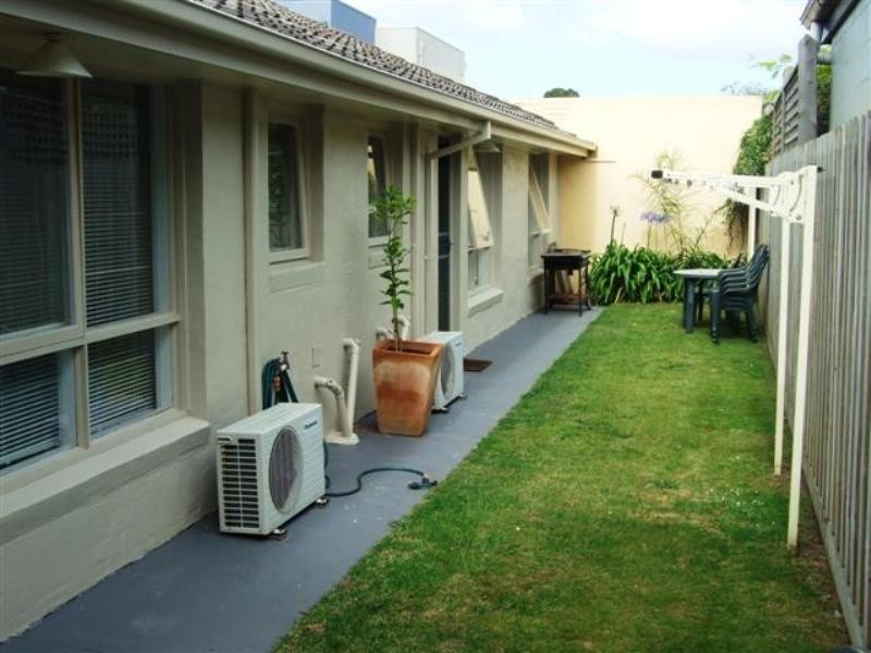 8a Beach Road, Rhyll VIC 3923