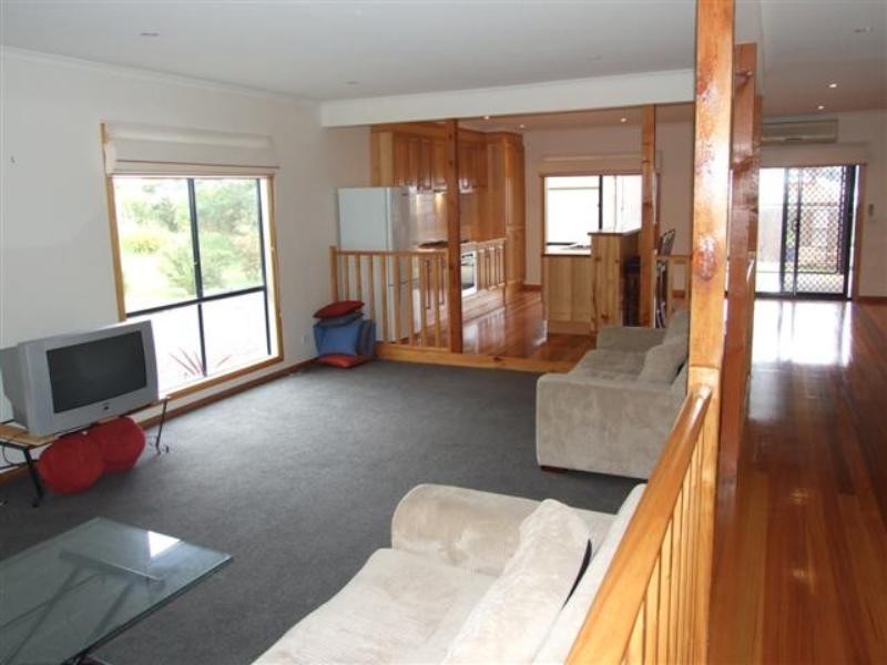 14 Clipper Crescent, Sunset Strip VIC 3922