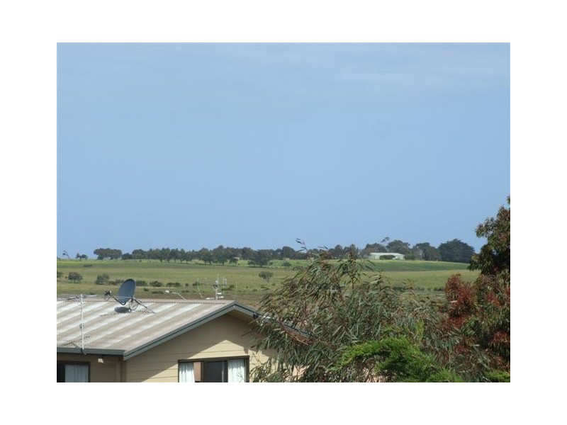 2 Hallway Drive, Wimbledon Heights VIC 3922