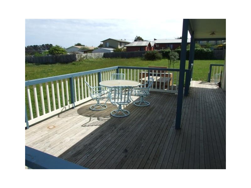 11 Laver Drive, Wimbledon Heights VIC 3922