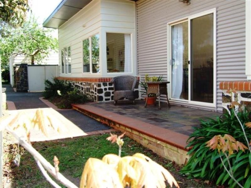 18 Anderson Road, Cowes VIC 3922