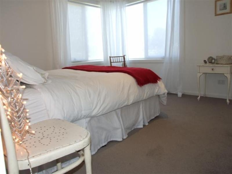 18 Anderson Road, Cowes VIC 3922