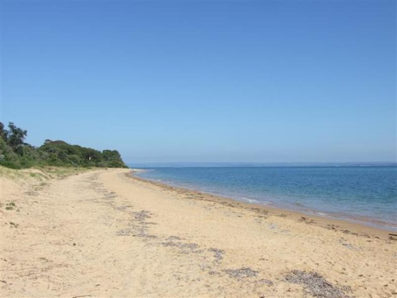 18 Anderson Road, Cowes VIC 3922