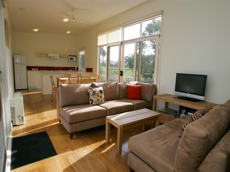 135/2124 Phillip Island Road, Cowes VIC 3922