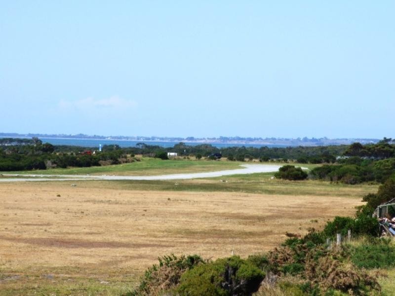 2/82 Lantana Road, Cape Woolamai VIC 3925