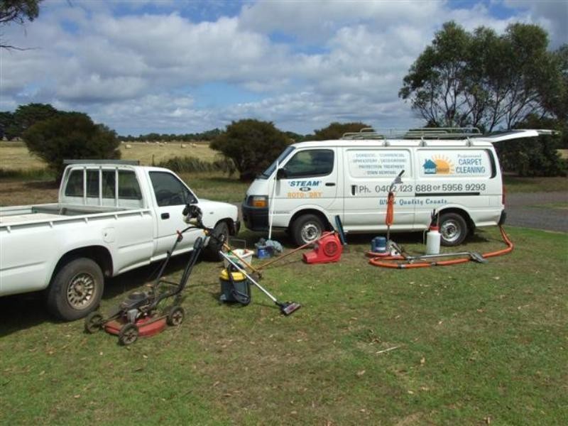 13 McIlwraith Road, Cowes VIC 3922