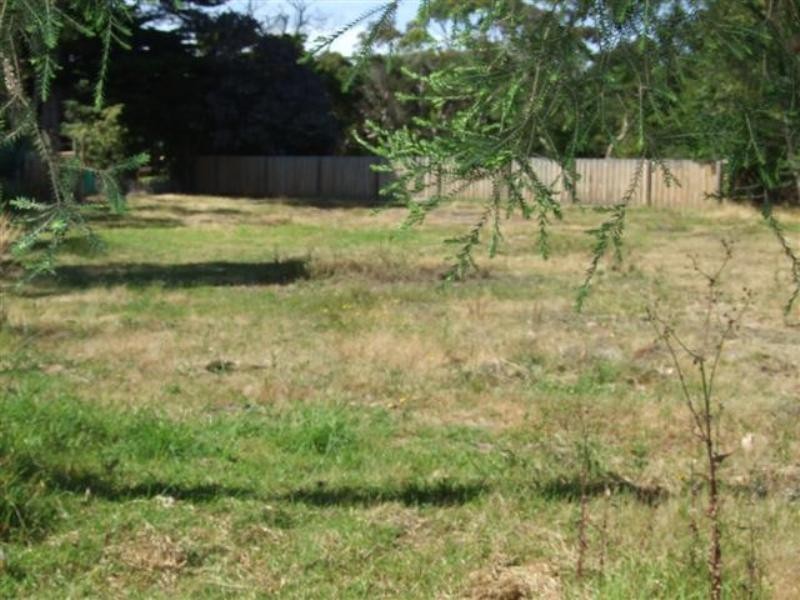 1 Bella Vista Road, Cowes VIC 3922