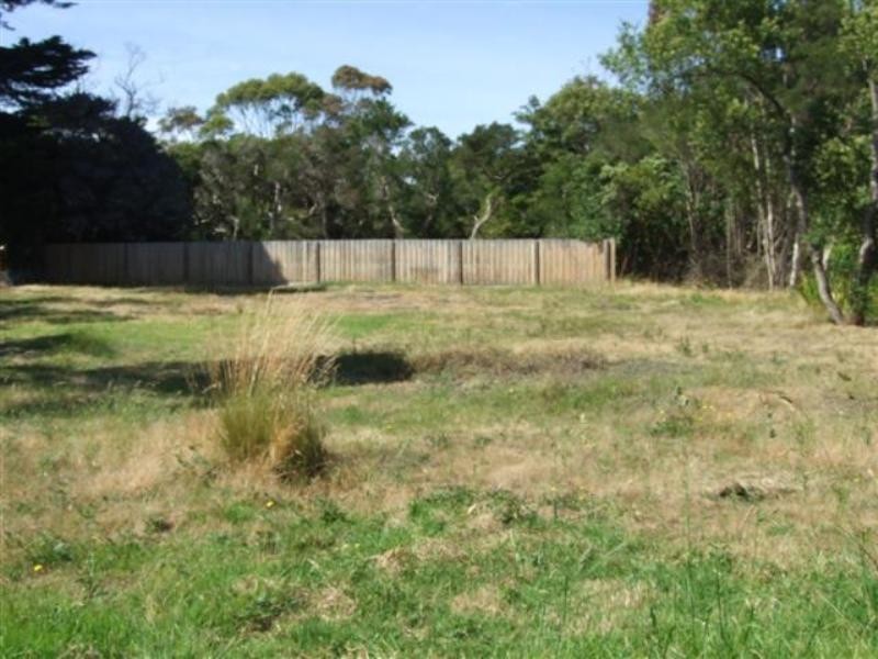 1 Bella Vista Road, Cowes VIC 3922