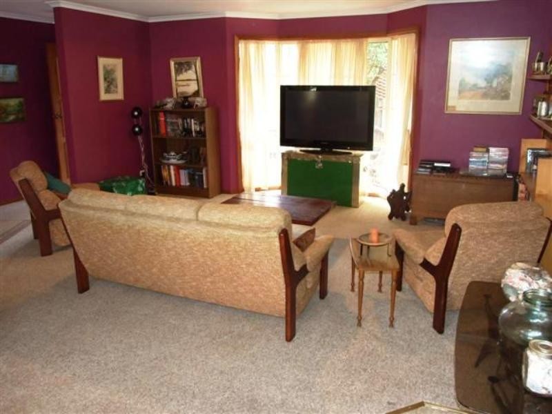 6 Albany Road, Cowes VIC 3922