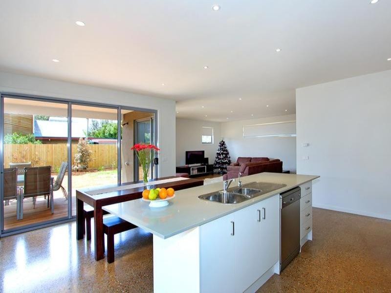 92 Ocean Reach, Cape Woolamai VIC 3925