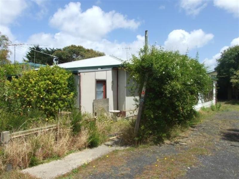12 Sunderland Bay Road, Sunderland Bay VIC 3922